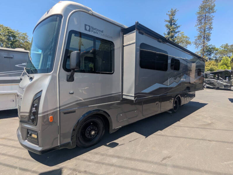 2023 Winnebago Sunstar 29NP NPF Edition / 30ft