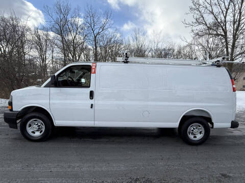 2025 Chevrolet Express 2500