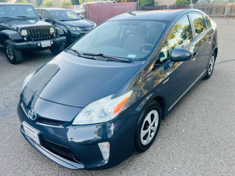 2012 Toyota Prius Three