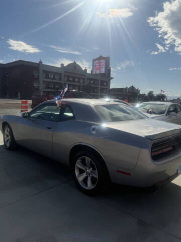 2018 Dodge Challenger SXT Plus