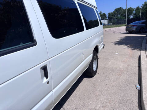 2011 Ford E-Series E-350 SD