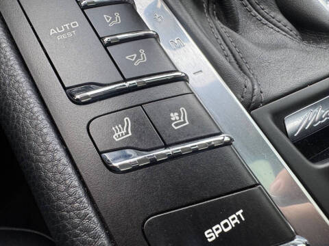 2016 Porsche Macan S