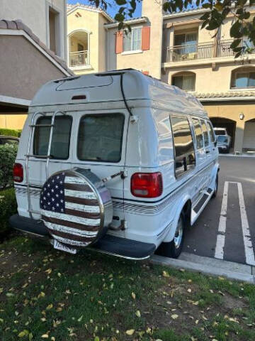 1985 Dodge Ram Van