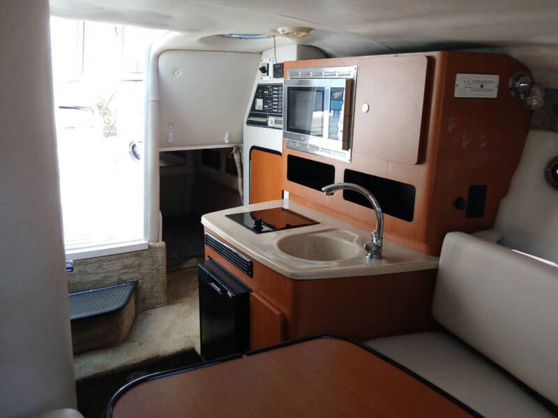 2008 Crownline 250 CR