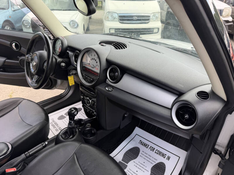 2011 MINI Cooper