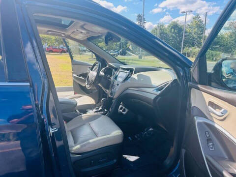 2017 Hyundai Santa Fe SE Ultimate