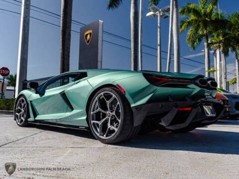 2026 Lamborghini Revuelto