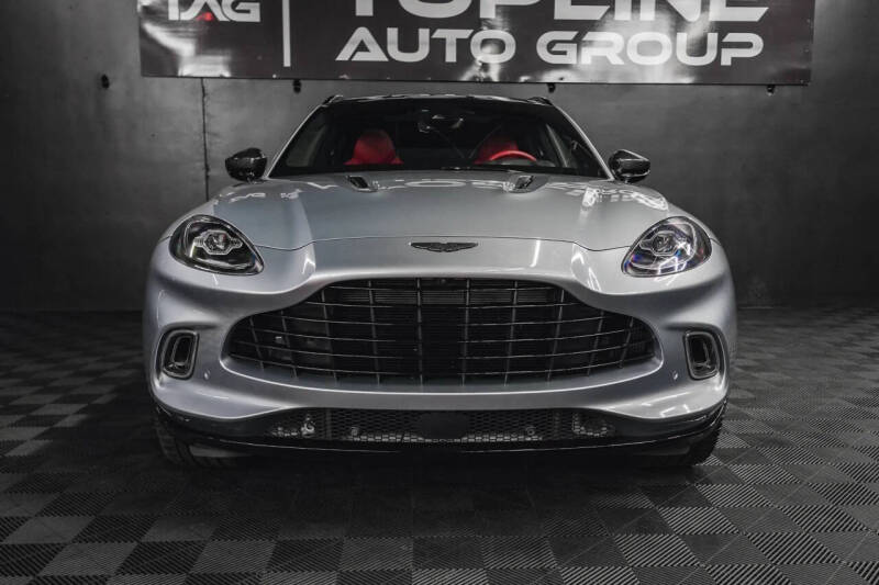 2021 Aston Martin DBX
