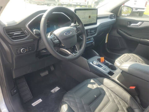 2024 Ford Escape Platinum