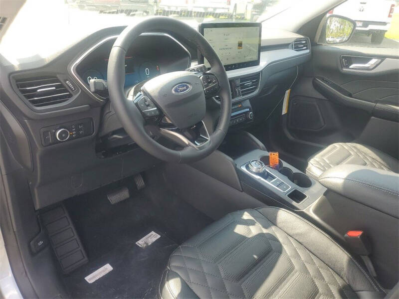 2024 Ford Escape Platinum