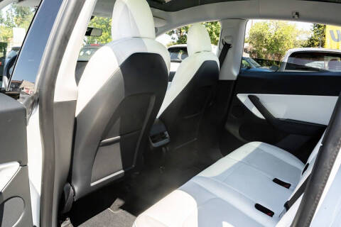 2020 Tesla Model Y Long Range