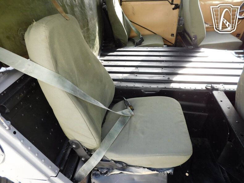 1999 AM General Hummer