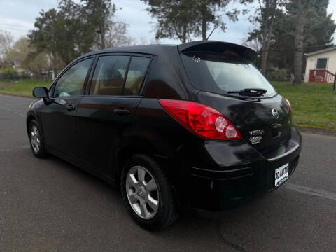 2008 Nissan Versa 1.8 S