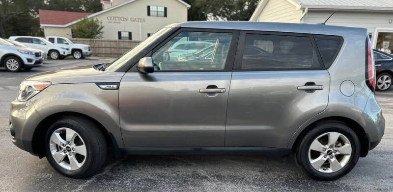 2018 Kia Soul Base photo 2