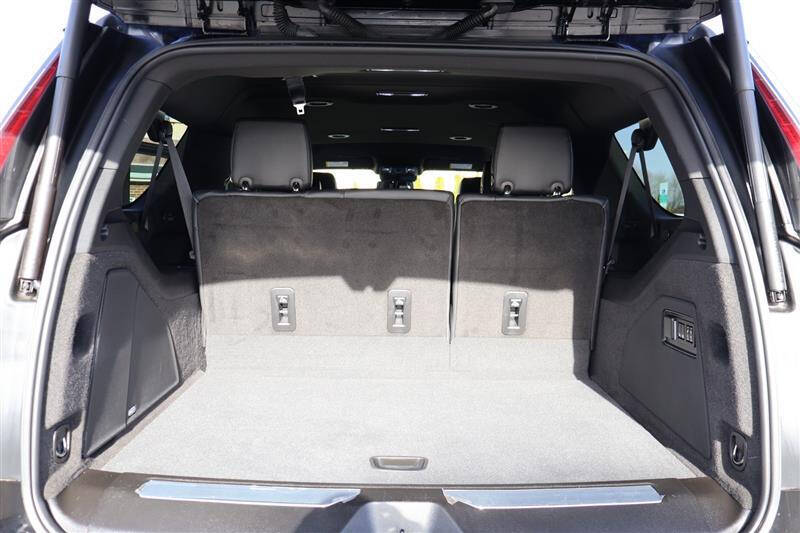 2024 Cadillac Escalade ESV Luxury