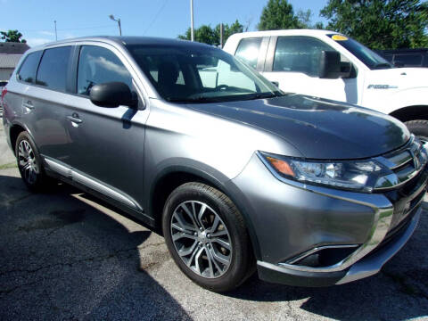2018 Mitsubishi Outlander ES