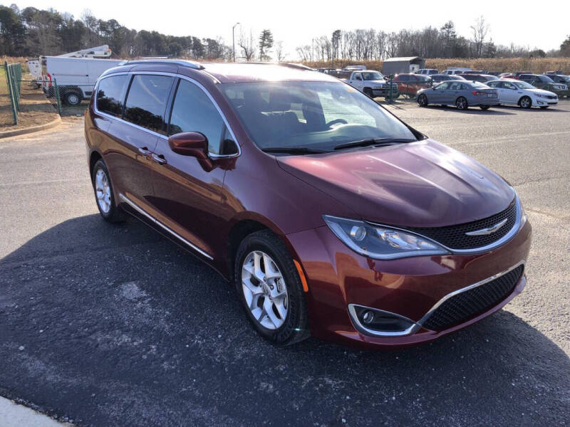 2020 Chrysler Pacifica Touring L 35th Anniversary