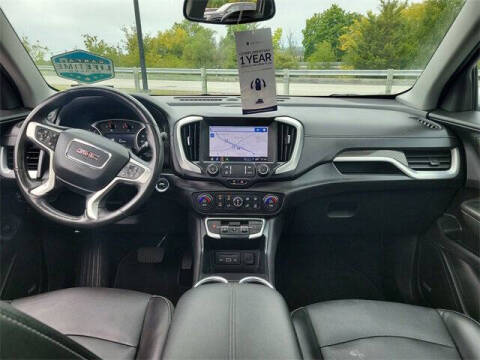 2022 GMC Terrain SLT