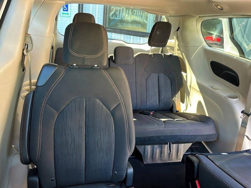 2018 Chrysler Pacifica Touring Plus