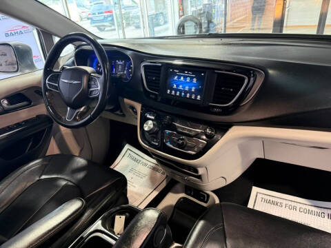 2020 Chrysler Pacifica Touring L