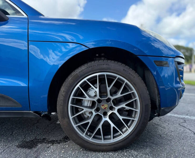 2015 Porsche Macan S