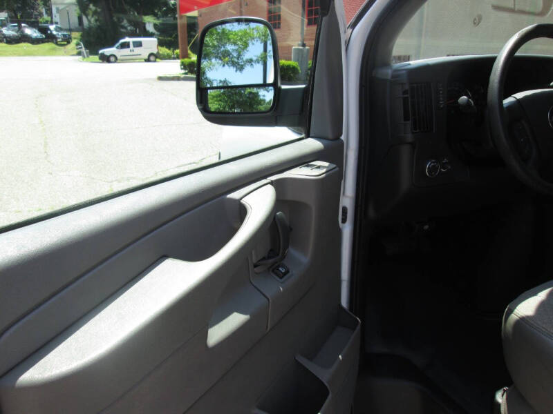 2015 Chevrolet Express 2500