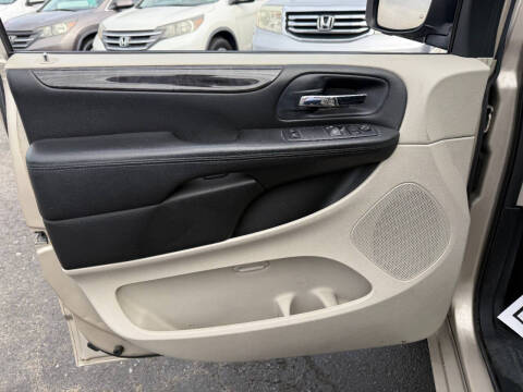 2013 Dodge Grand Caravan SE