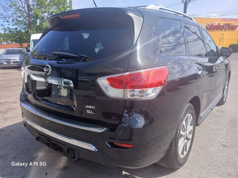 2016 Nissan Pathfinder SL