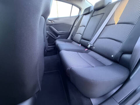 2014 Mazda MAZDA3 i Touring