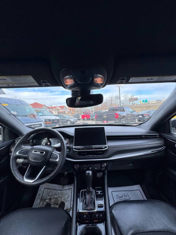 2023 Jeep Compass Trailhawk