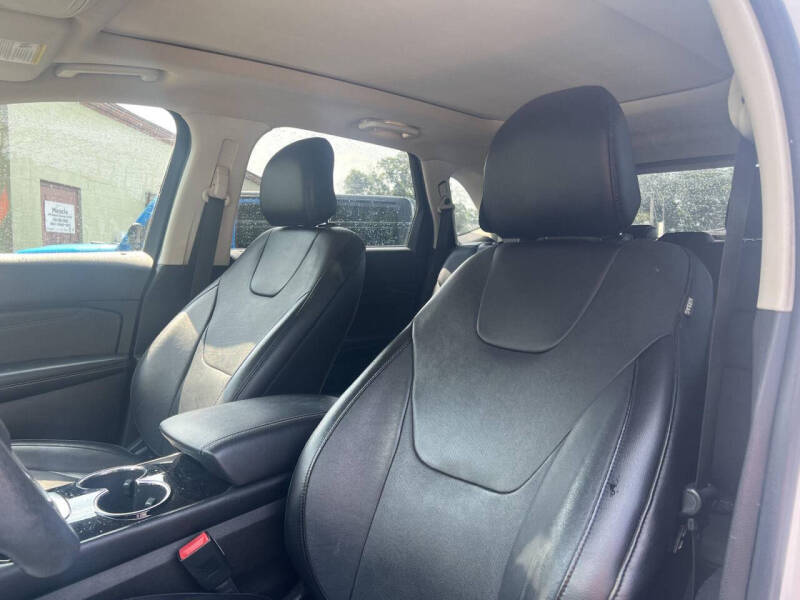 2017 Ford Edge Titanium