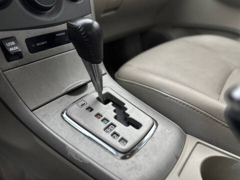 2013 Toyota Corolla LE Special Edition