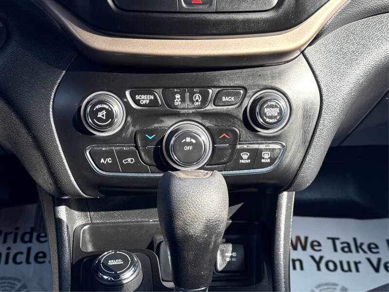 2017 Jeep Cherokee Latitude