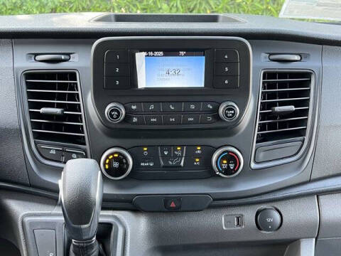 2025 Ford Transit 250