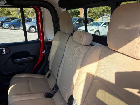 2020 Jeep Gladiator Sport