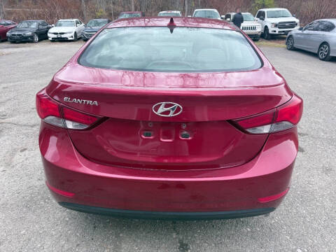 2015 Hyundai Elantra SE