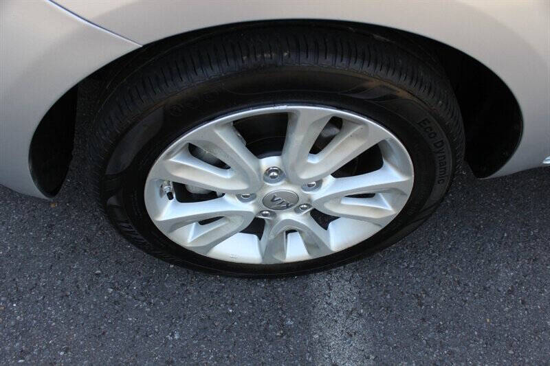 2012 Kia Soul +