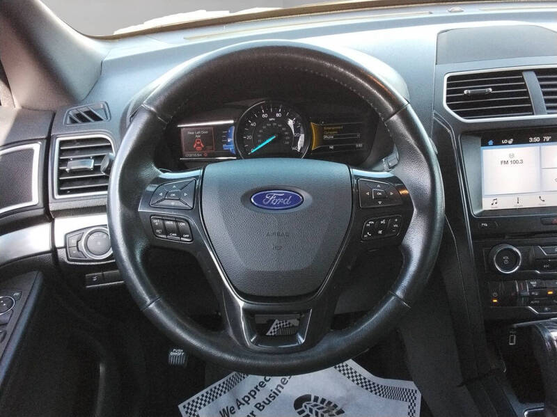 2017 Ford Explorer XLT