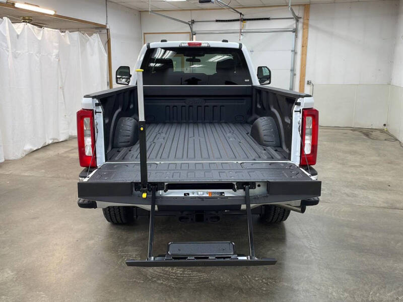 2026 Ford F-350 Super Duty XLT