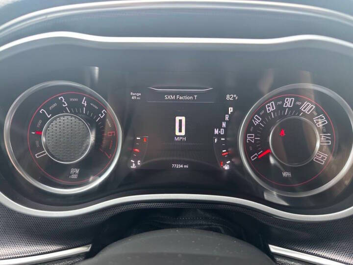 2015 Dodge Challenger R/T Plus