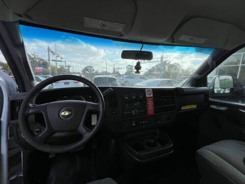 2018 Chevrolet Express 2500