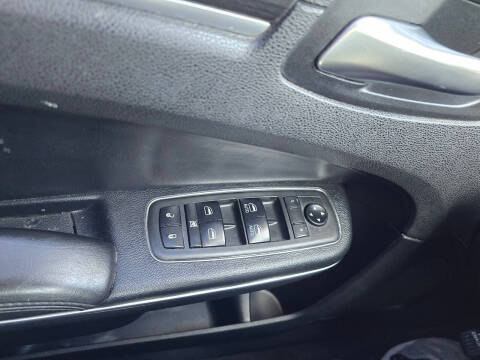 2018 Chrysler 300 Touring L