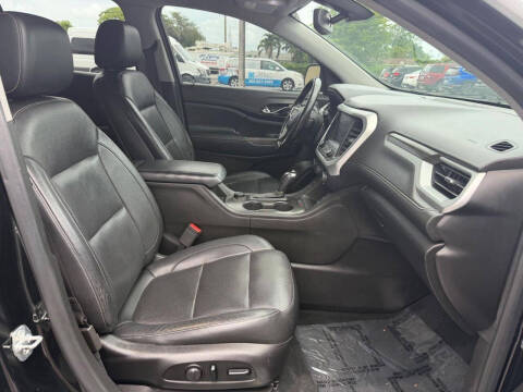 2019 GMC Acadia SLT-1
