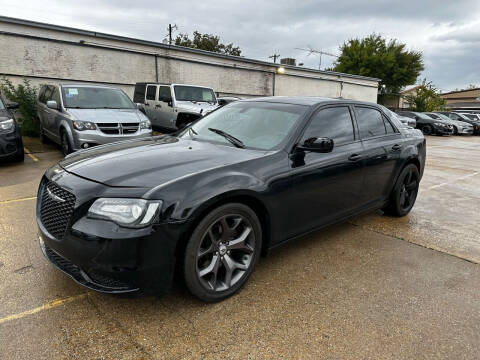 2019 Chrysler 300 for sale at International Auto Sales in Garland TX