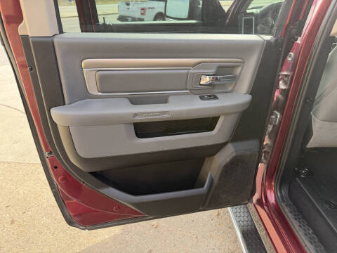 2019 RAM 1500 Classic Lone Star