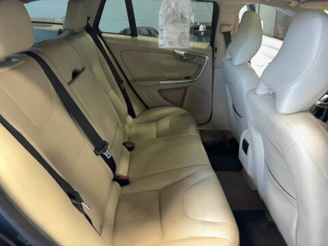2015 Volvo V60 T5 Drive-E Premier