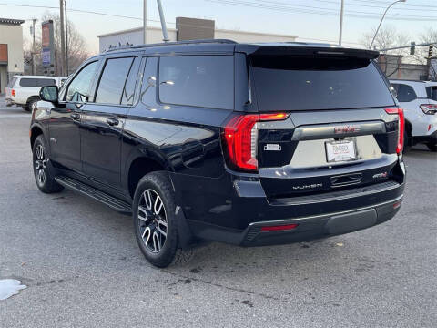 2021 GMC Yukon XL AT4