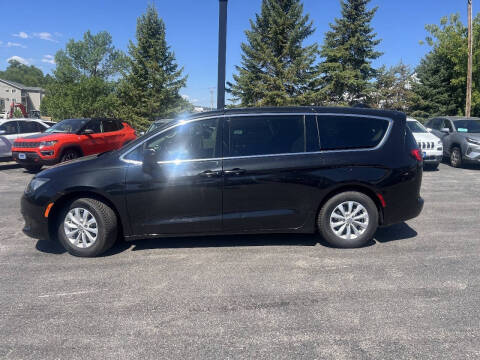 2018 Chrysler Pacifica LX