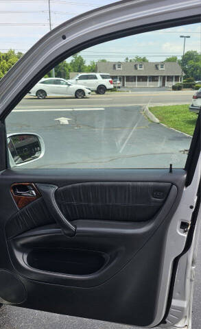 2004 Mercedes-Benz M-Class ML 350