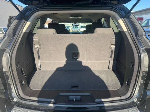 2016 Chevrolet Traverse LT